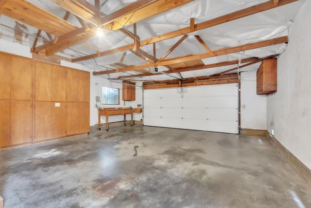 61 Saratoga Cir, Sacramento, CA 95864