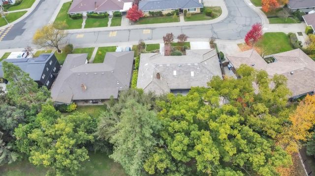 61 Saratoga Cir, Sacramento, CA 95864