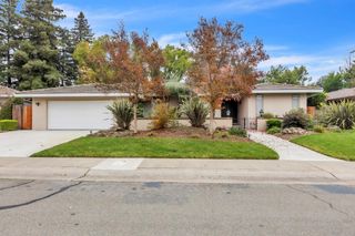 61 Saratoga Cir, Sacramento, CA 95864