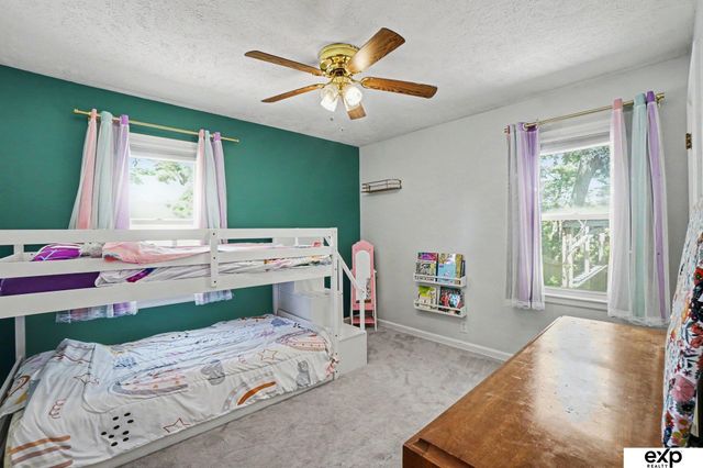 6456 Parker Street, Omaha, NE 68104