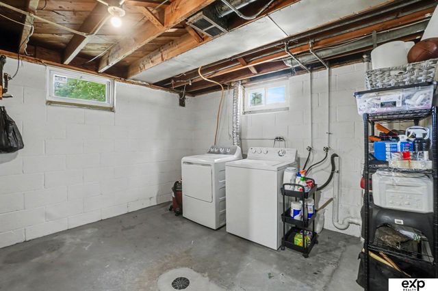 6456 Parker Street, Omaha, NE 68104