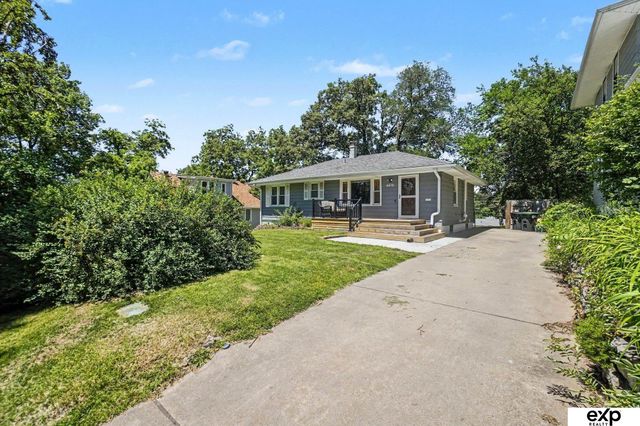 6456 Parker Street, Omaha, NE 68104