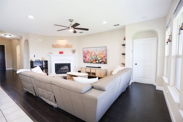 1952 Sunny Side Drive, Little Elm, TX 75068