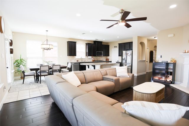 1952 Sunny Side Drive, Little Elm, TX 75068