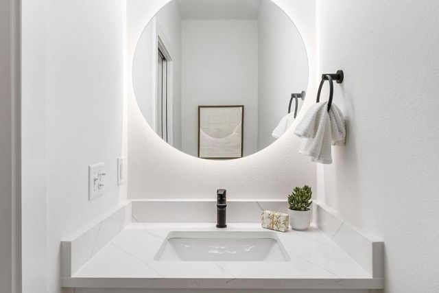 4116 W Olive Street, Rogers, AR 72756