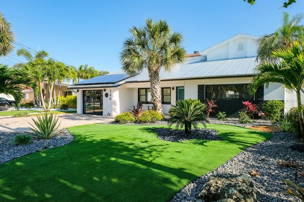 746 BOCA CIEGA ISLE DRIVE, St Pete Beach, FL 33706