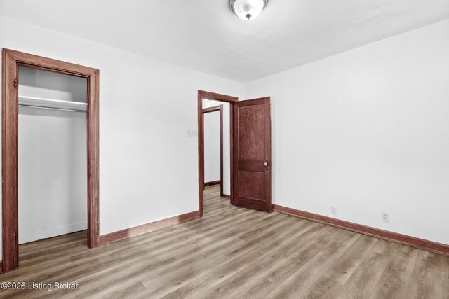 4630 Taylor Blvd, Louisville, KY 40215