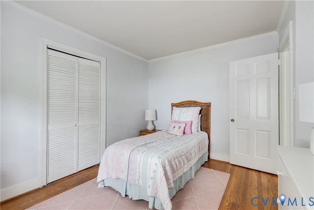 5913 W Club Ln, Richmond, VA 23226