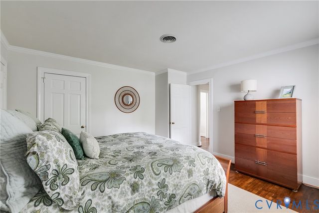 5913 W Club Ln, Richmond, VA 23226