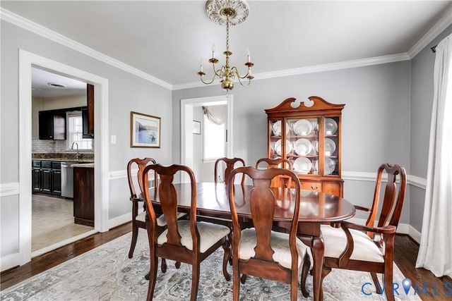 5913 W Club Ln, Richmond, VA 23226