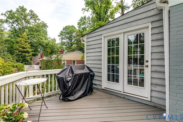 5913 W Club Ln, Richmond, VA 23226
