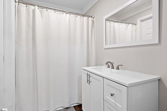 204 Greenacre Road, Greenville, SC 29607
