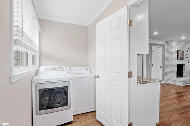 204 Greenacre Road, Greenville, SC 29607