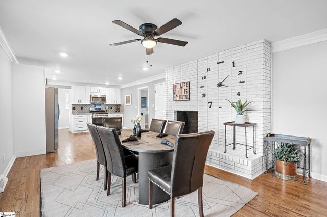 204 Greenacre Road, Greenville, SC 29607