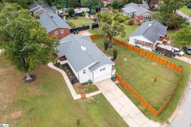 204 Greenacre Road, Greenville, SC 29607