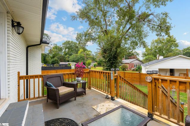 204 Greenacre Road, Greenville, SC 29607