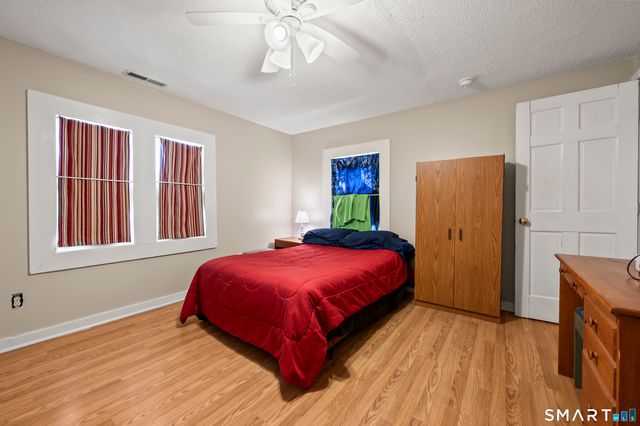 85 Fisher Hill Road, Glastonbury, CT 06033