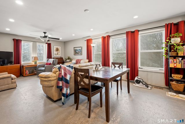 85 Fisher Hill Road, Glastonbury, CT 06033