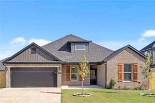 6902 SW Basswood Avenue, Bentonville, AR 72713