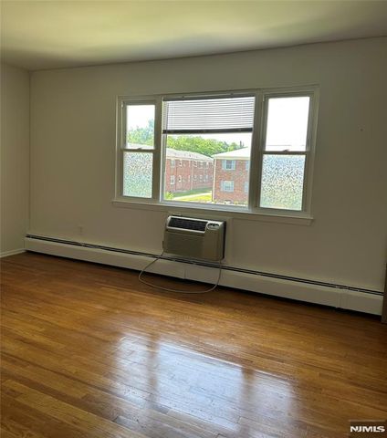 43 Conforti Avenue 86, West Orange, NJ 07052