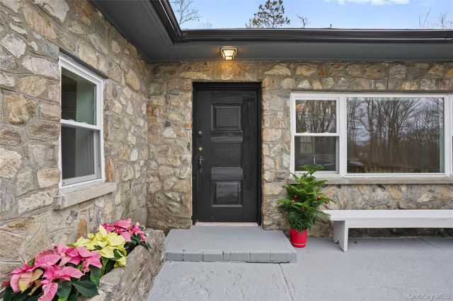 517 E Mountain Road N 515-517, Cold Spring, NY 10516