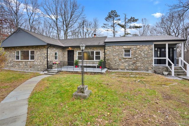 517 E Mountain Road N 515-517, Cold Spring, NY 10516