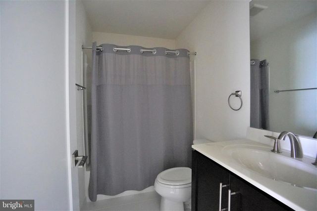 13 JESSOP LN, Hatboro, PA 19040
