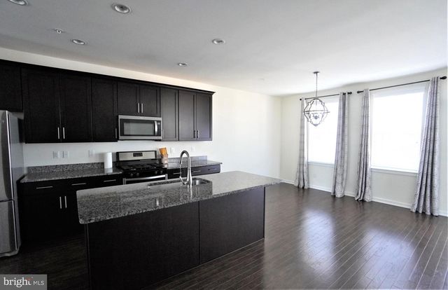 13 JESSOP LN, Hatboro, PA 19040