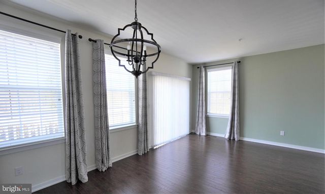 13 JESSOP LN, Hatboro, PA 19040