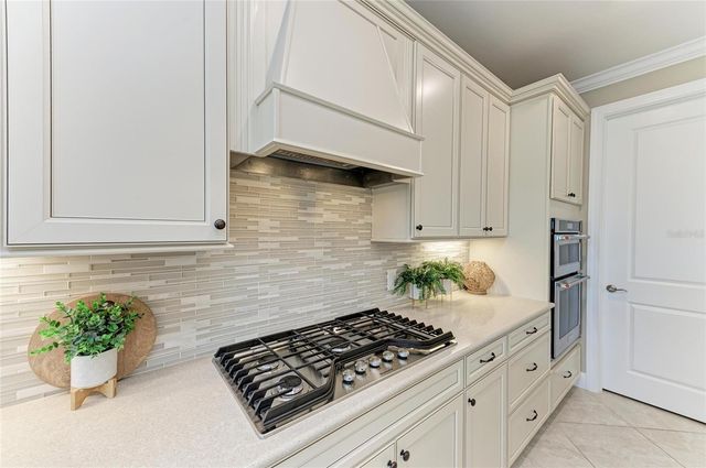 7110 GRADFORD COURT, Bradenton, FL 34202