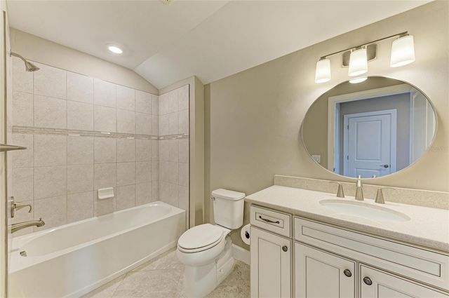 7110 GRADFORD COURT, Bradenton, FL 34202