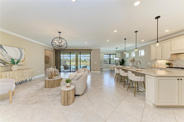 7110 GRADFORD COURT, Bradenton, FL 34202