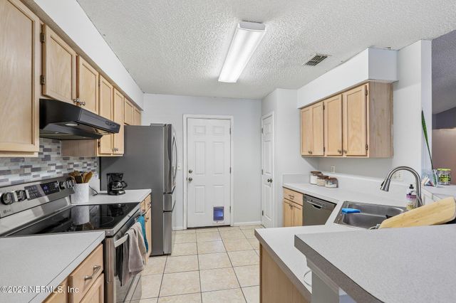 12671 HICKORY LAKES Drive S, Jacksonville, FL 32225