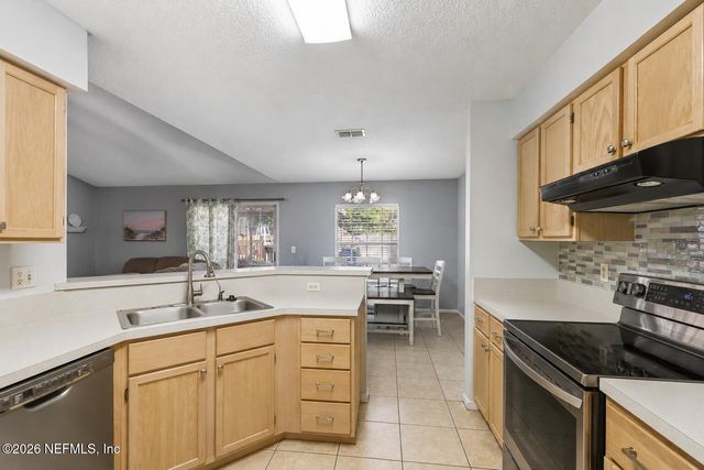 12671 HICKORY LAKES Drive S, Jacksonville, FL 32225