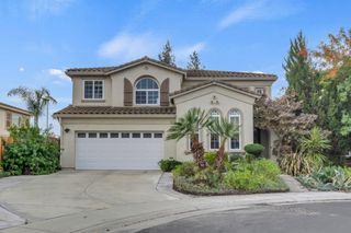 4920 Van Steyn Ct, Elk Grove, CA 95757