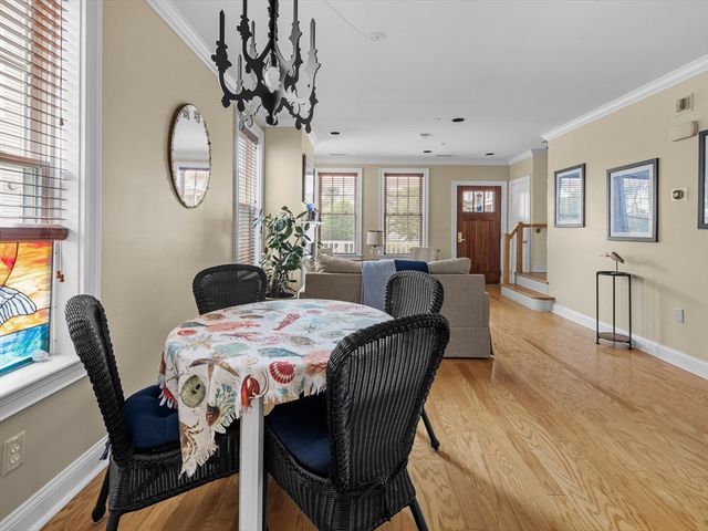 5 Honora Ln 5, Bourne, MA 02532