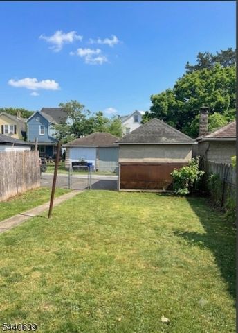 364 Thomas St, Phillipsburg Town, NJ 08865