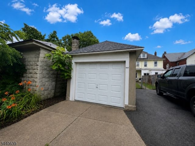 364 Thomas St, Phillipsburg Town, NJ 08865