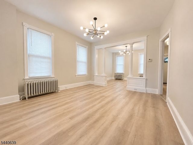 364 Thomas St, Phillipsburg Town, NJ 08865