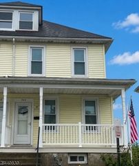 364 Thomas St, Phillipsburg Town, NJ 08865