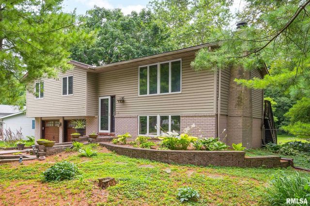 760 E POPLET HOLLOW Road, Peoria, IL 61615