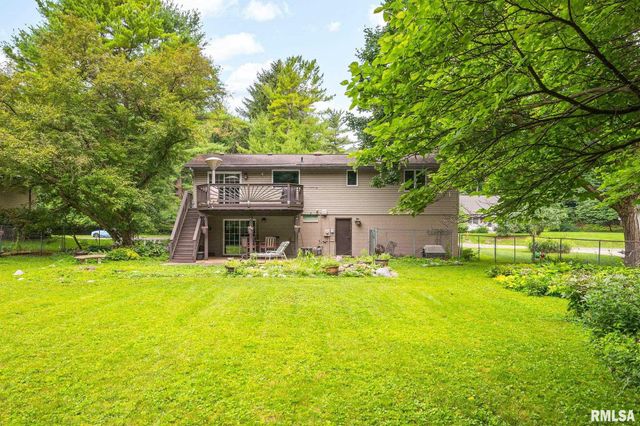 760 E POPLET HOLLOW Road, Peoria, IL 61615