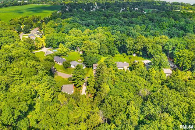 760 E POPLET HOLLOW Road, Peoria, IL 61615