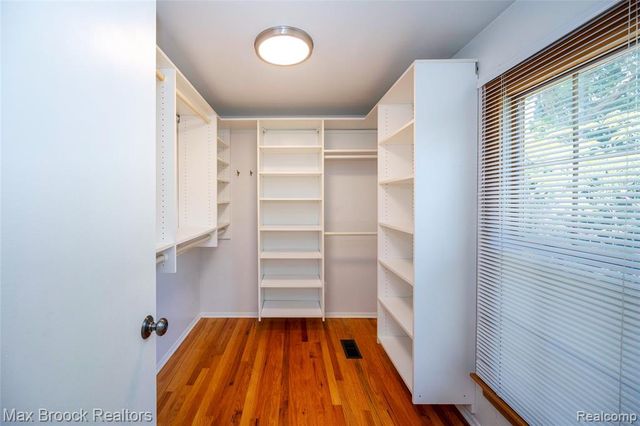 30830 Lincolnshire, Beverly Hills, MI 48025