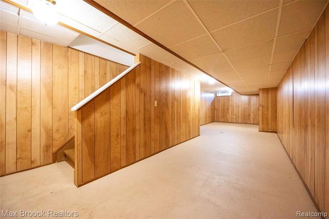 30830 Lincolnshire, Beverly Hills, MI 48025