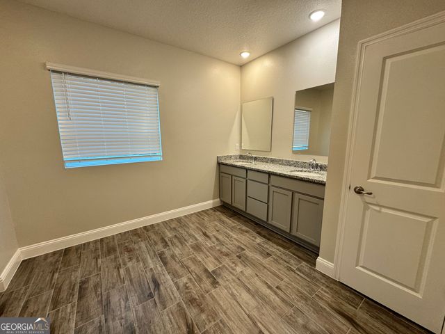 104 Brookshire Green Court, Kingsland, GA 31548