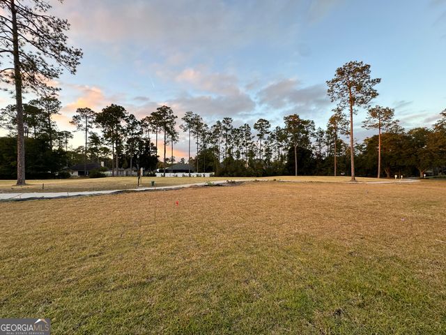 104 Brookshire Green Court, Kingsland, GA 31548