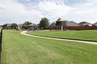 1018 Yorkshire Hollow, Fresno, TX 77545