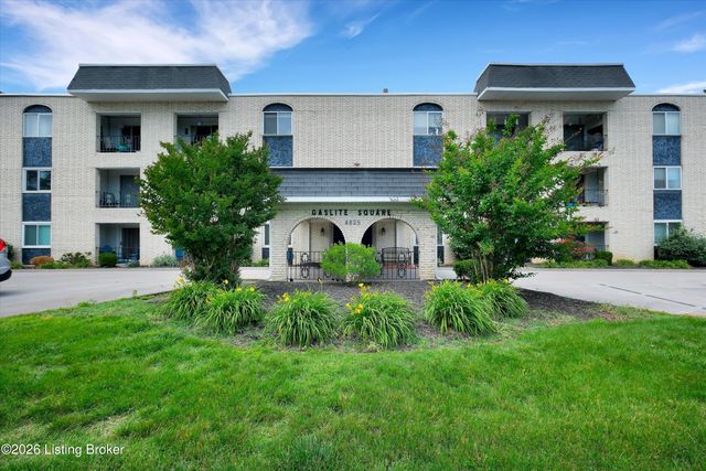 4825 Sherburn Ln 201, Louisville, KY 40207