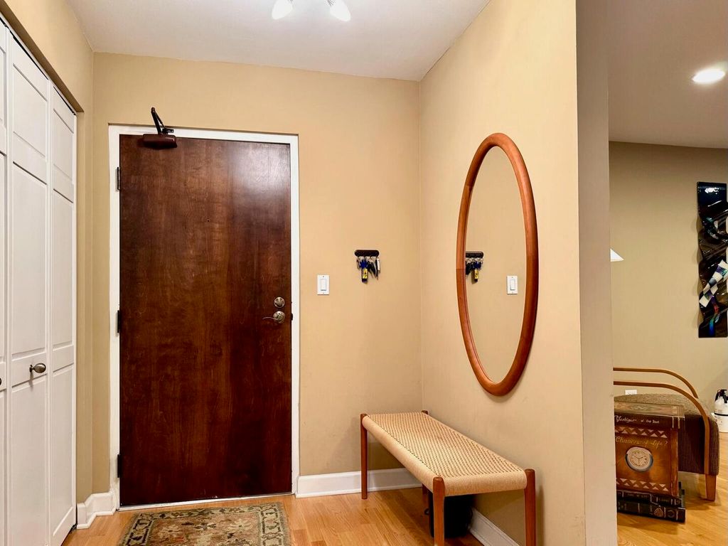 4050 N Dundee Road 202, Northbrook, IL 60062 — photo 3